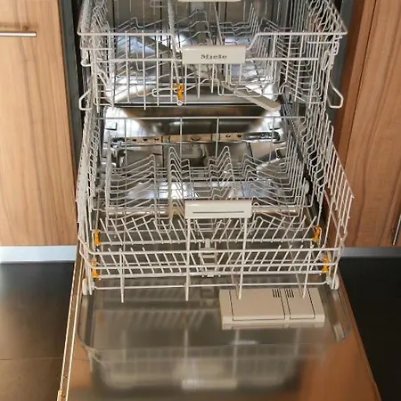 شقة شاليه برجباخلي